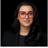 Portrait de Stéphanie Nachar
